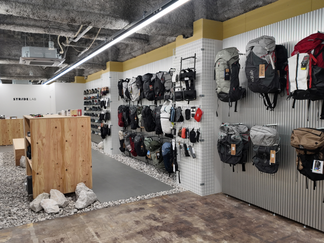 STRIDE LAB 天神店