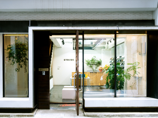 STRIDE LAB 東京本店